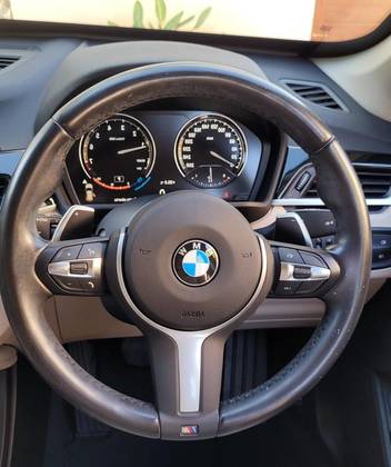 BMW X1 2.0 16V TURBO ACTIVEFLEX SDRIVE20I GP 4P AUTOMÁTICO BMW X1 2.0 16V TURBO ACTIVEFLEX SDRIVE20I GP 4P AUTOMÁTICO